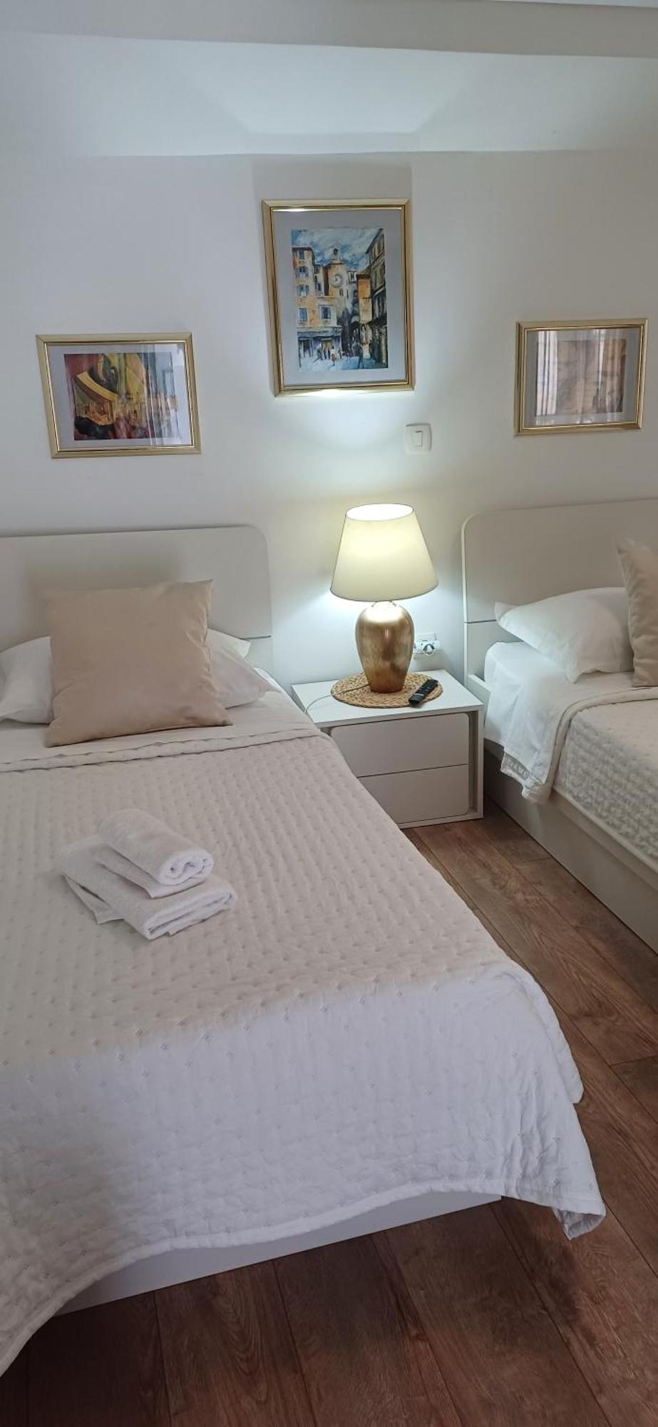 Private Apartments In Diocletians Palace Split Exterior photo