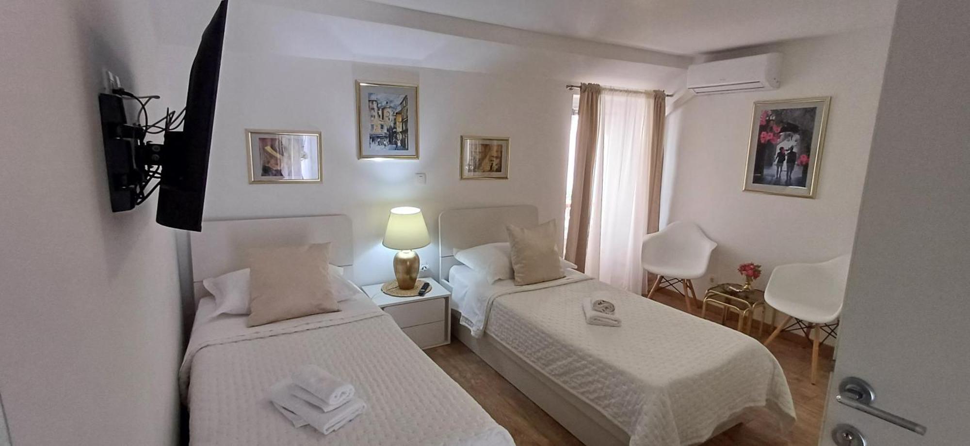 Private Apartments In Diocletians Palace Split Exterior photo