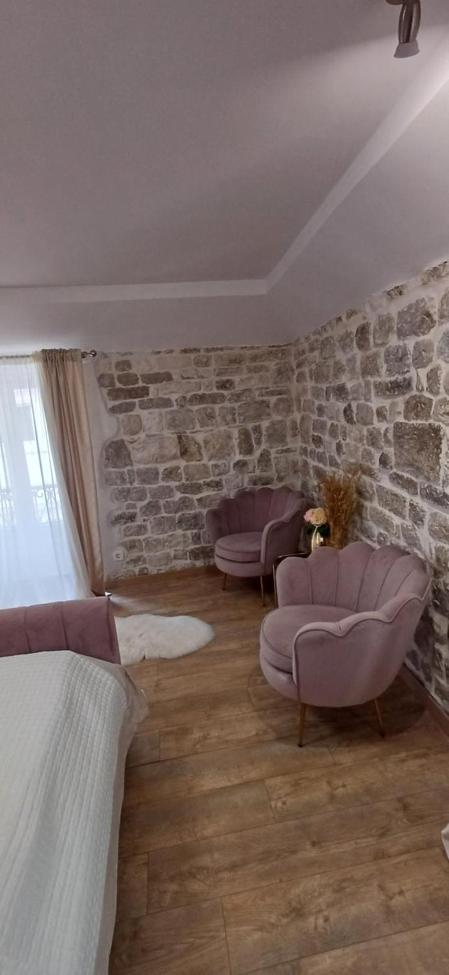 Private Apartments In Diocletians Palace Split Exterior photo