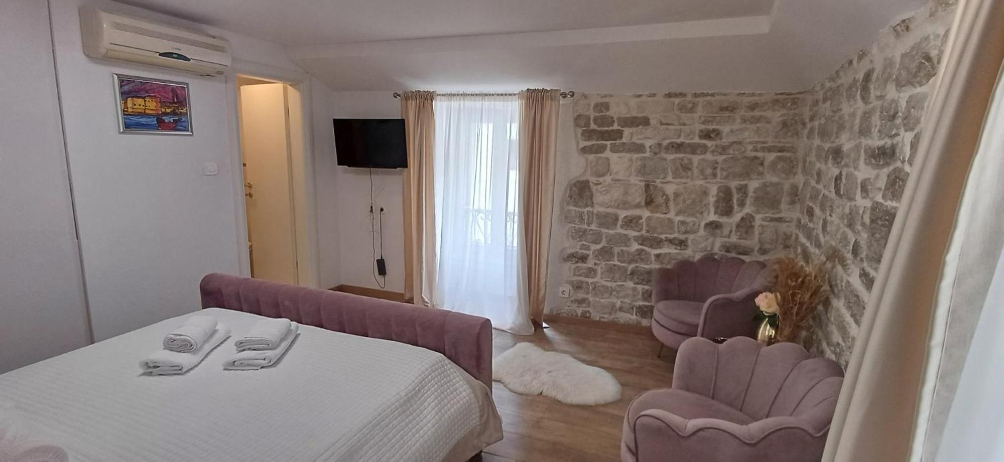 Private Apartments In Diocletians Palace Split Exterior photo