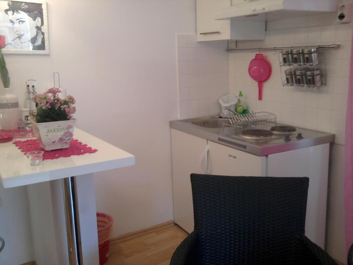 Private Apartments In Diocletians Palace Split Room photo